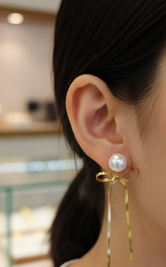 The Everly Ribbon Studs